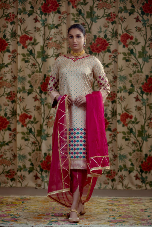 PHOOL - BEIGE </br>EID-PN-006